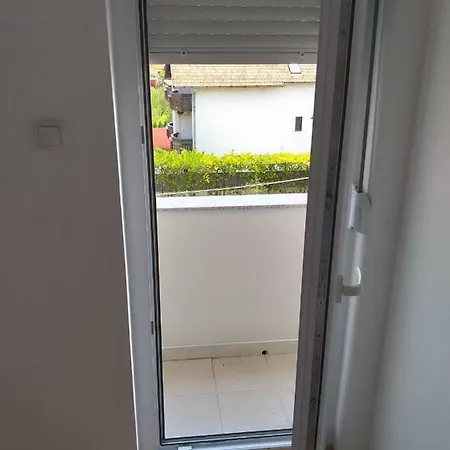 Appartamento Macanovic Apartman A2 *
